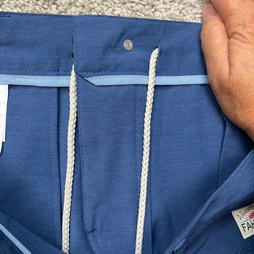 Faherty All Day Shorts Mens 33 Blue Stretch Flat Front Drawstring Hybrid EUC
